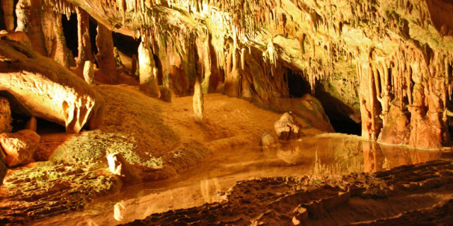 Grottan i Can Marçà - Puerto de San Miguel - Ibiza | Secret World Trip Planner