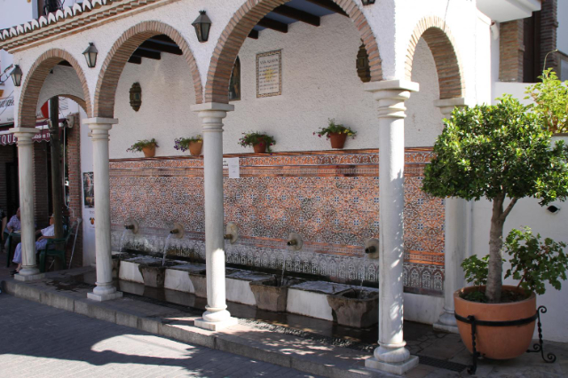 La fontana delle cinque cannelle - Alcaucín | Secret World Trip Planner