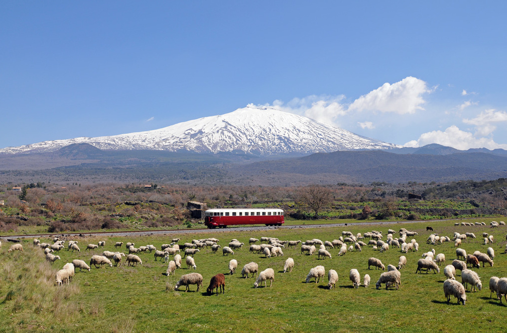 परिधि - Catania | Secret World Trip Planner