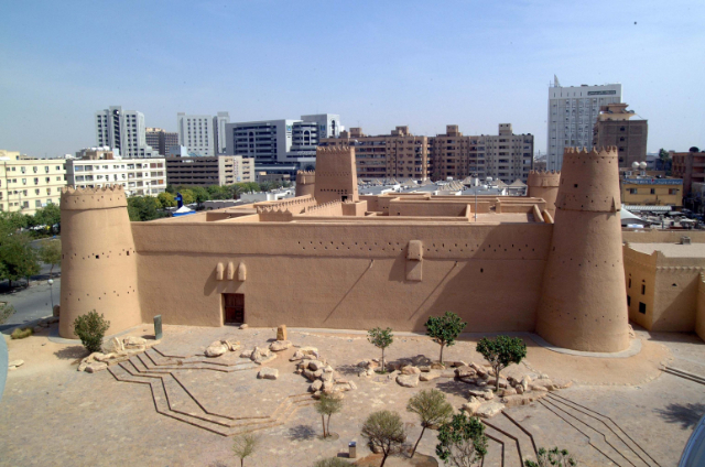 Исторический форт Аль-Масмак в Эр-Рияде - Riyadh | Secret World Trip Planner