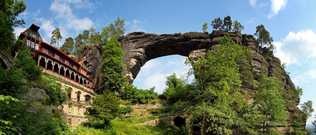 Pravčická Brána, el mayor arco natural de arenisca de Europa - Suchá Bělá | Secret World Trip Planner