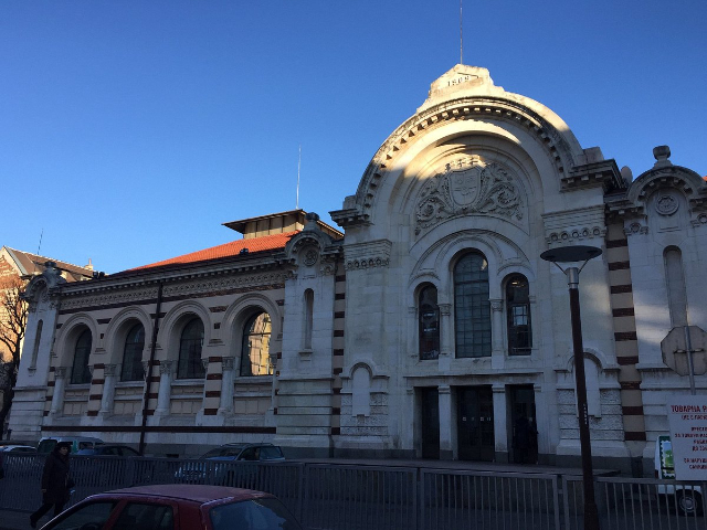 THE Tsentrali Hali covered market - the beating heart of Sofia - Sofia | Secret World Trip Planner