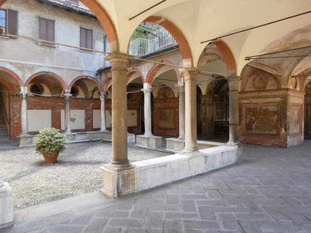 Sanktuarium Santa Maria alla Fontana i cudowna woda - Milano | Secret World Trip Planner