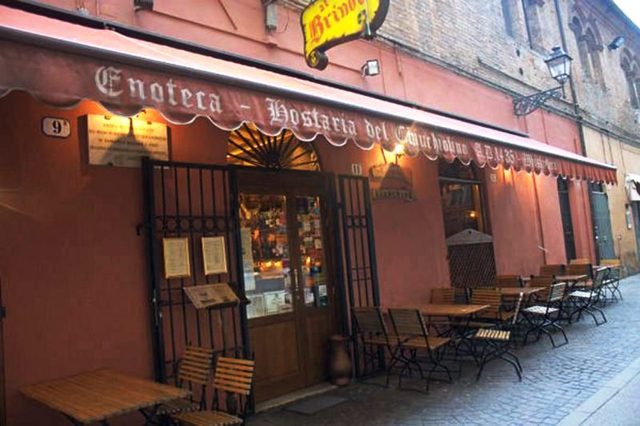 Cea mai veche tavernă din lume - Ferrara | Secret World Trip Planner