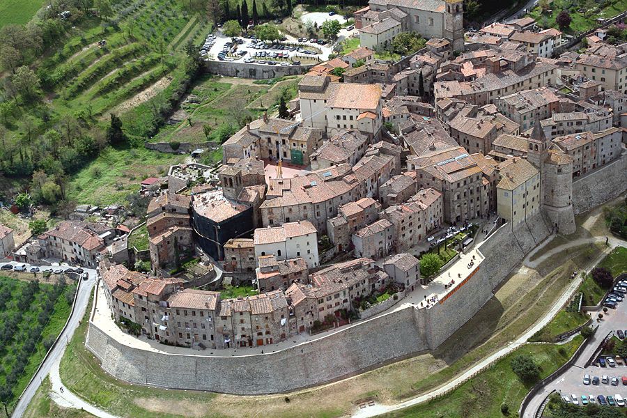 अंगियारी - गुप्त जग - Anghiari AR | Secret World Trip Planner