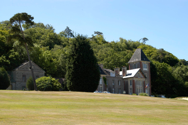 Cherbourg-En-Cotentin को गोल्फ - Cherbourg-en-Cotentin | Secret World Trip Planner