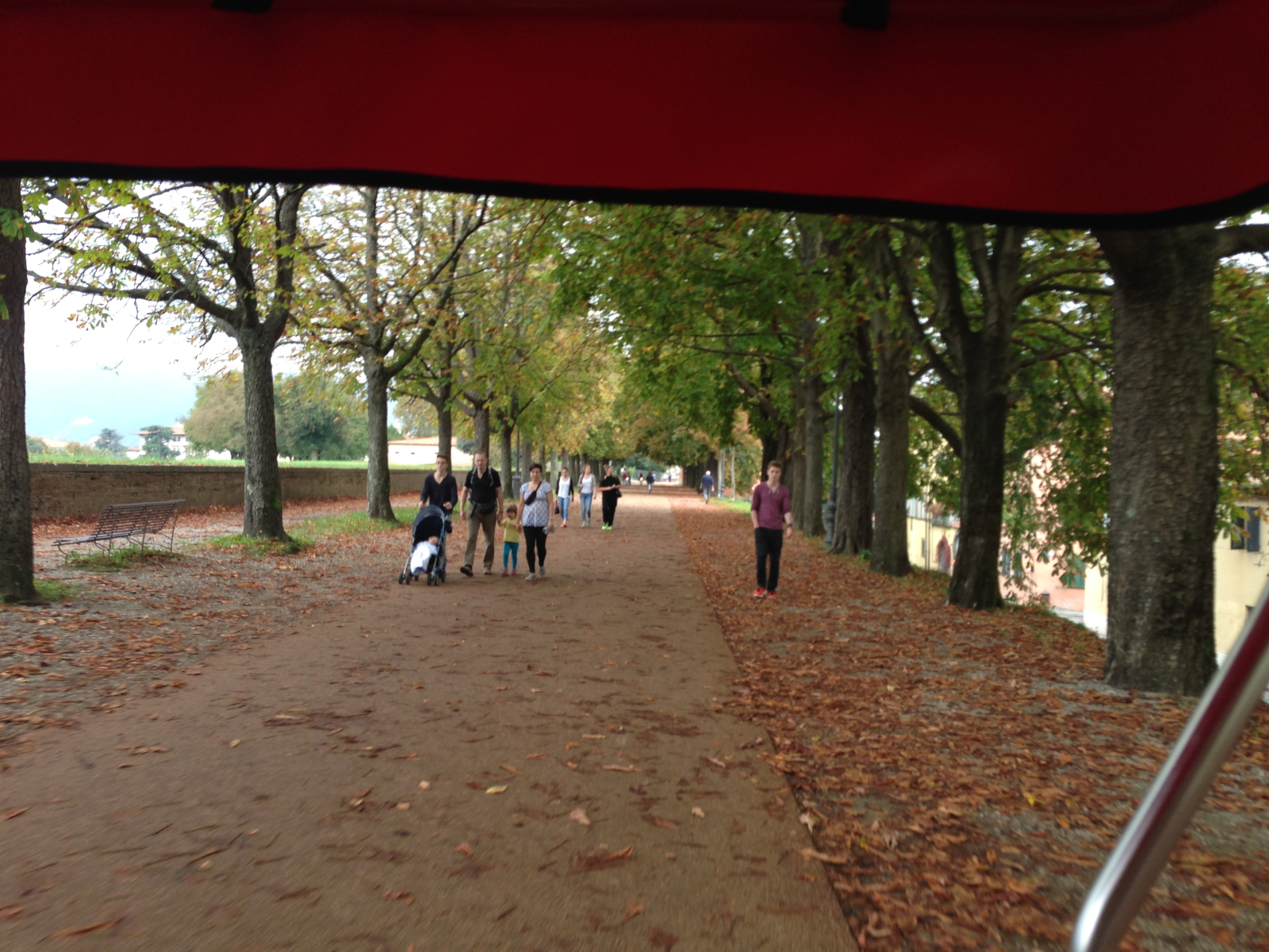 An iontach ballaí de Lucca - Lucca | Secret World Trip Planner