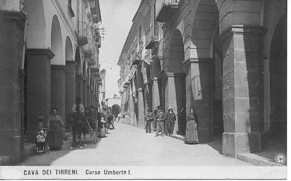 Cava dei Tirreni dan arkednya - Cava de' Tirreni | Secret World Trip Planner