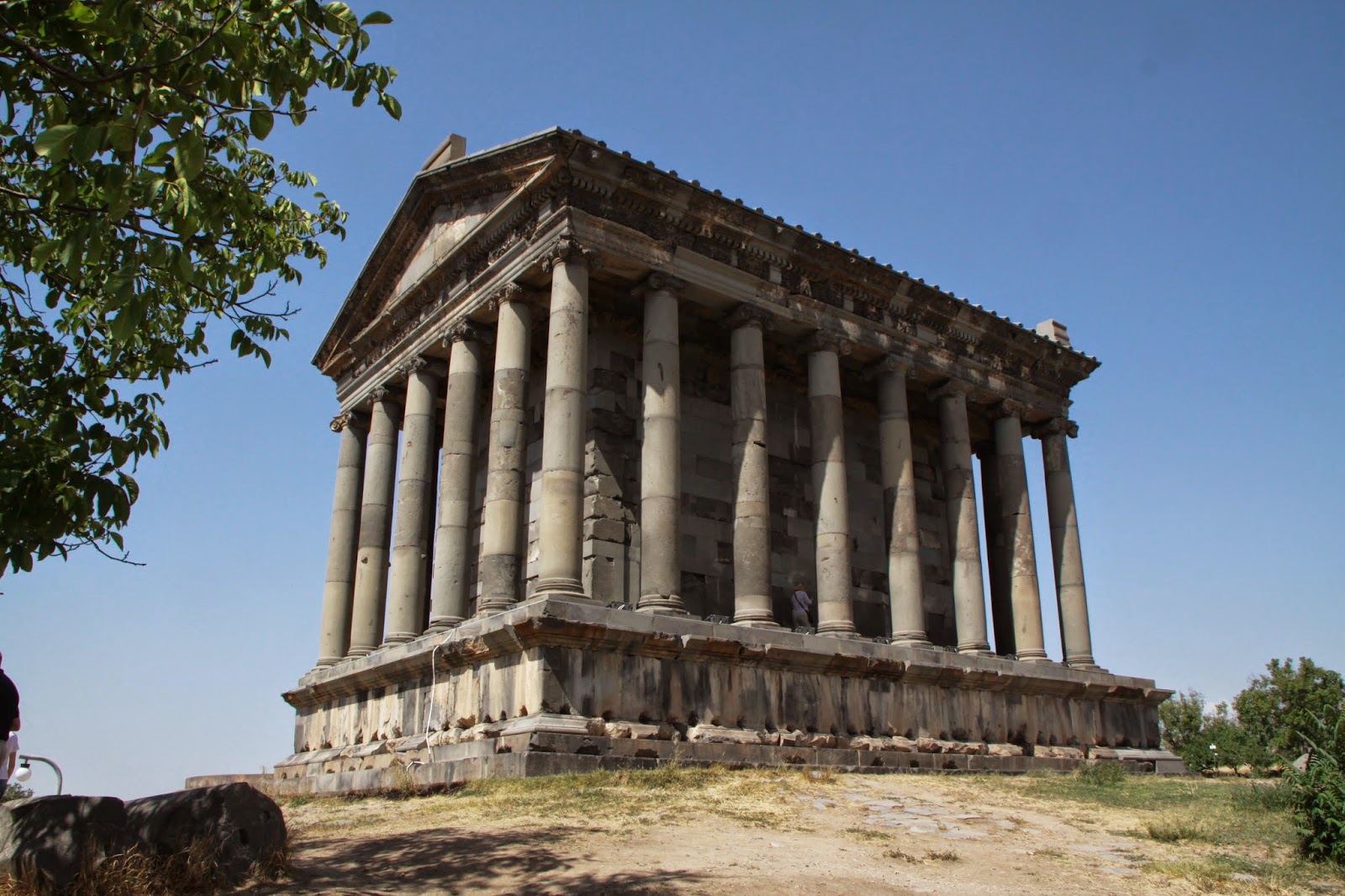 مندر کے Garni - Garni | Secret World Trip Planner