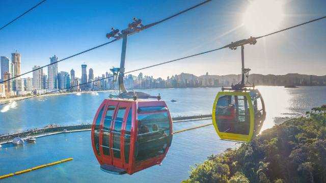 Unipraias Park zip line — Balneário Camboriú - SC