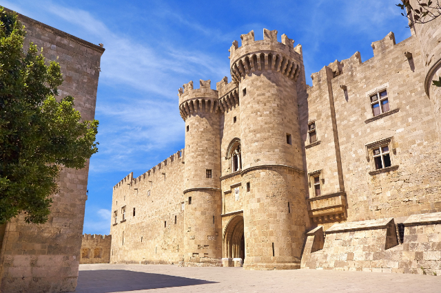 Rhodos gamla stad: Där varje sten berättar en historia - Rodos | Secret World Trip Planner