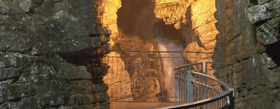 Grotta cascata del Varone - Cologna | Secret World Trip Planner