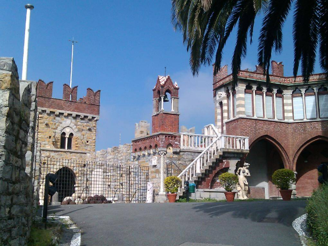 Қасри Албертис - Genova | Secret World Trip Planner