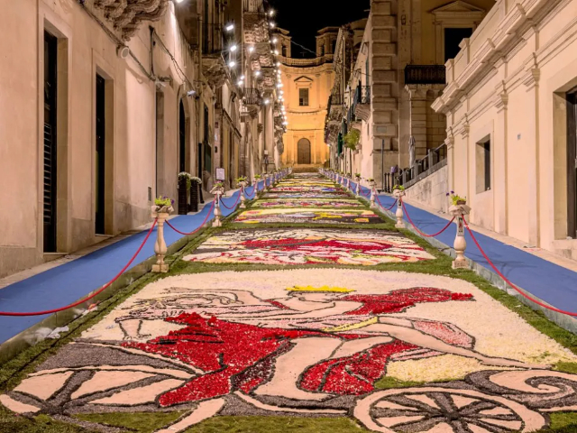 Baroko pavasaris arba Noto Infiorata - Noto | Secret World Trip Planner
