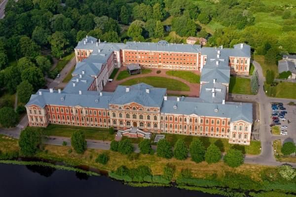 Palatul Jelgava sau Palatul Mitava - Jelgava | Secret World Trip Planner