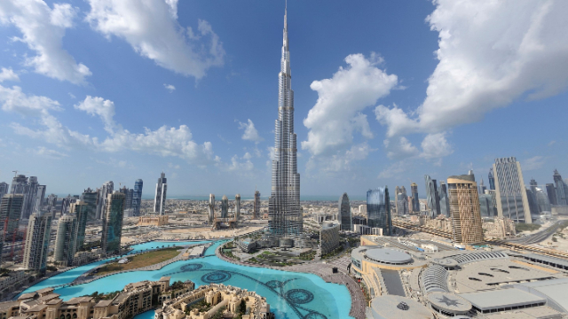 बुर्ज खलीफ़ा - Dubai | Secret World Trip Planner