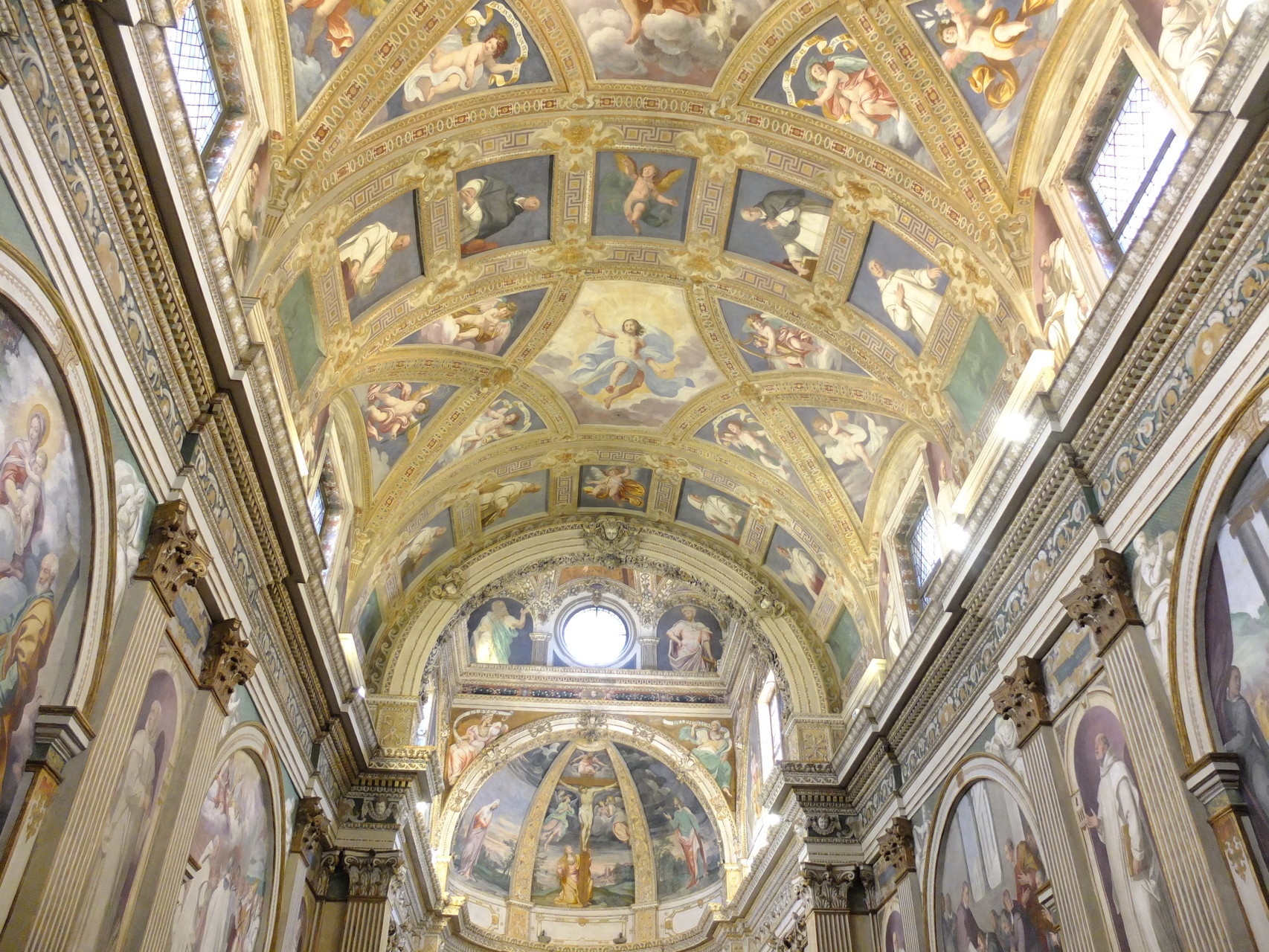 கரெக்னானோவின் சார்டர்ஹவுஸ் - Milano | Secret World Trip Planner