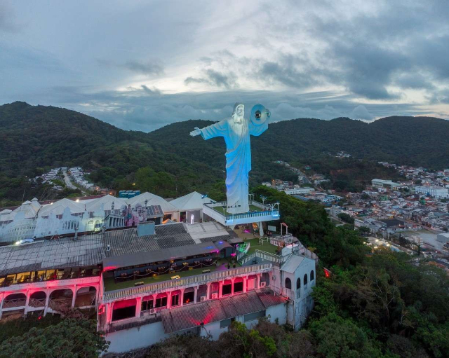 Kristus, ljuset - Balneário Camboriú - SC | Secret World Trip Planner