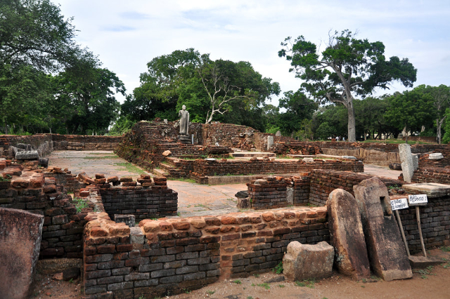 Velgam Vehera Buddhist Temple — velgamwehera