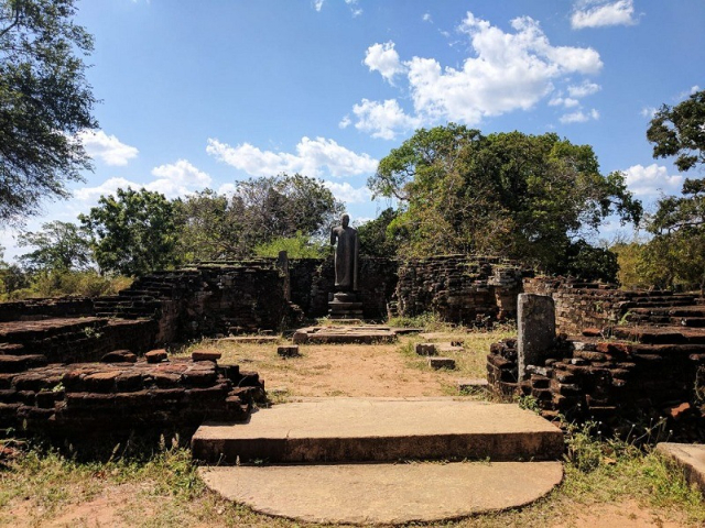 Velgam Vehera Buddhist Temple - velgamwehera | Secret World Trip Planner