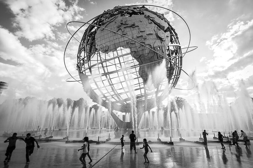 La fontana dell'unisfero nel parco di Flushing Meadows Corona — Queens