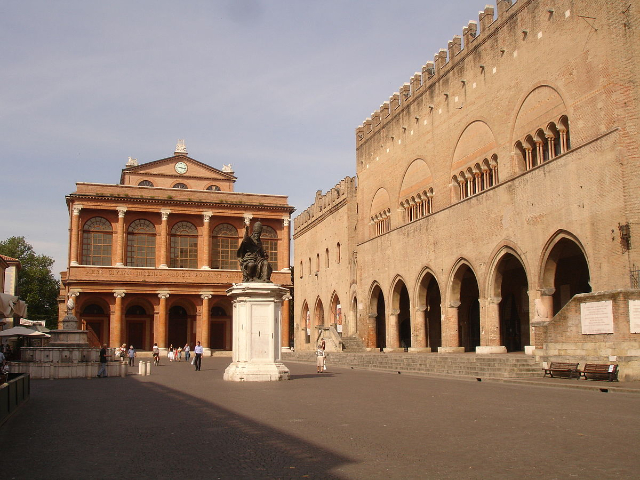 Piazza Cavour - Rimini | Secret World Trip Planner