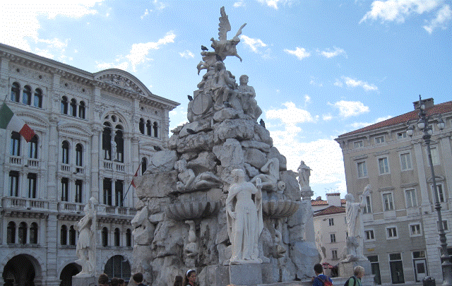 Trieste: Lau Kontinenteen iturria - Trieste | Secret World Trip Planner