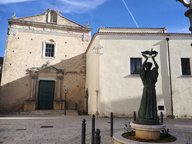 ജനോറ സിവിക് മ്യൂസിയം - Irsina | Secret World Trip Planner