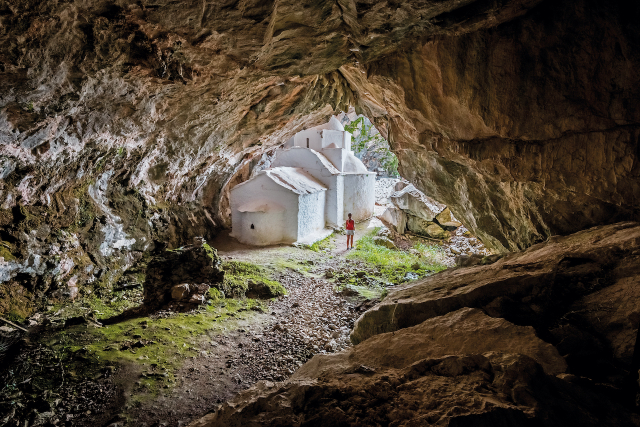 Kapellet i Panagia Makrino - Kerkis | Secret World Trip Planner