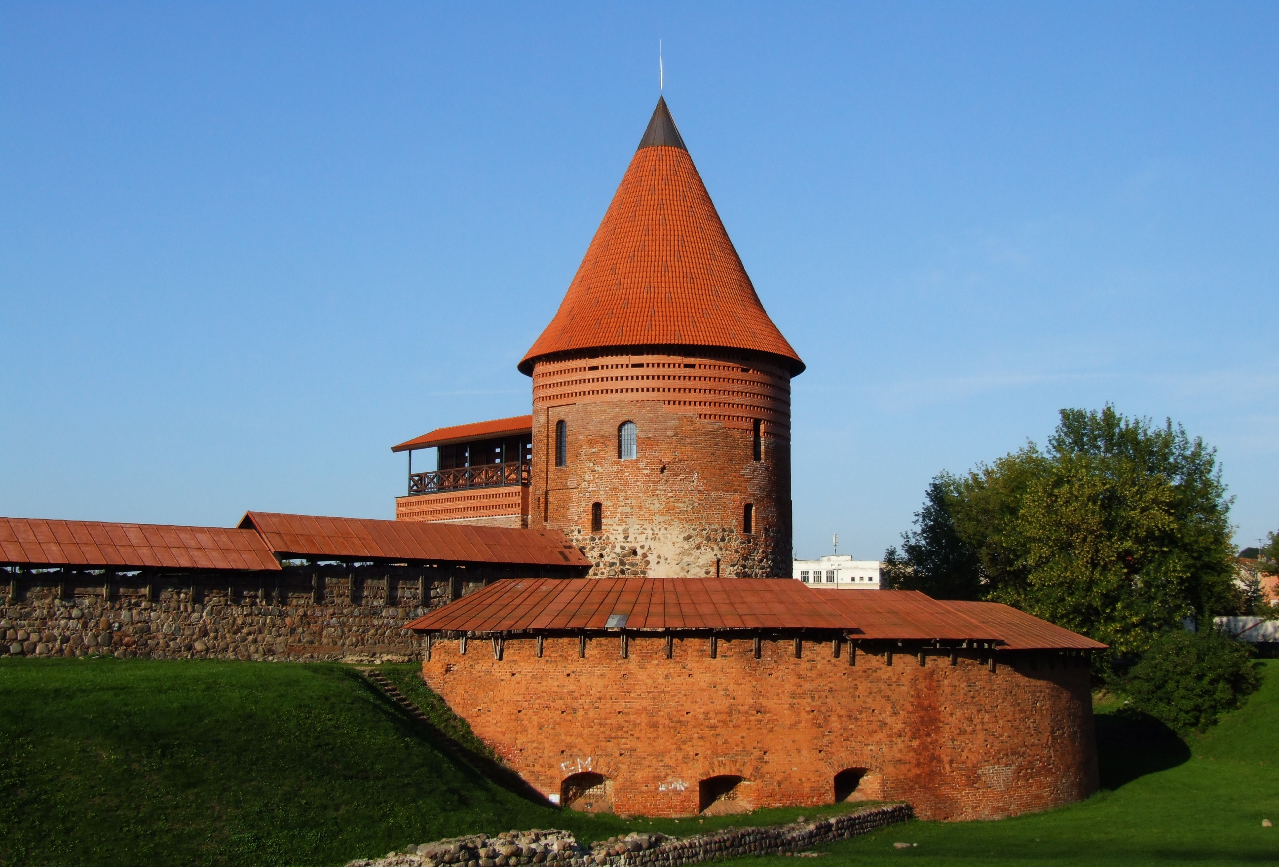 ಕೌನಾ ಕೋಟೆ - Kaunas | Secret World Trip Planner