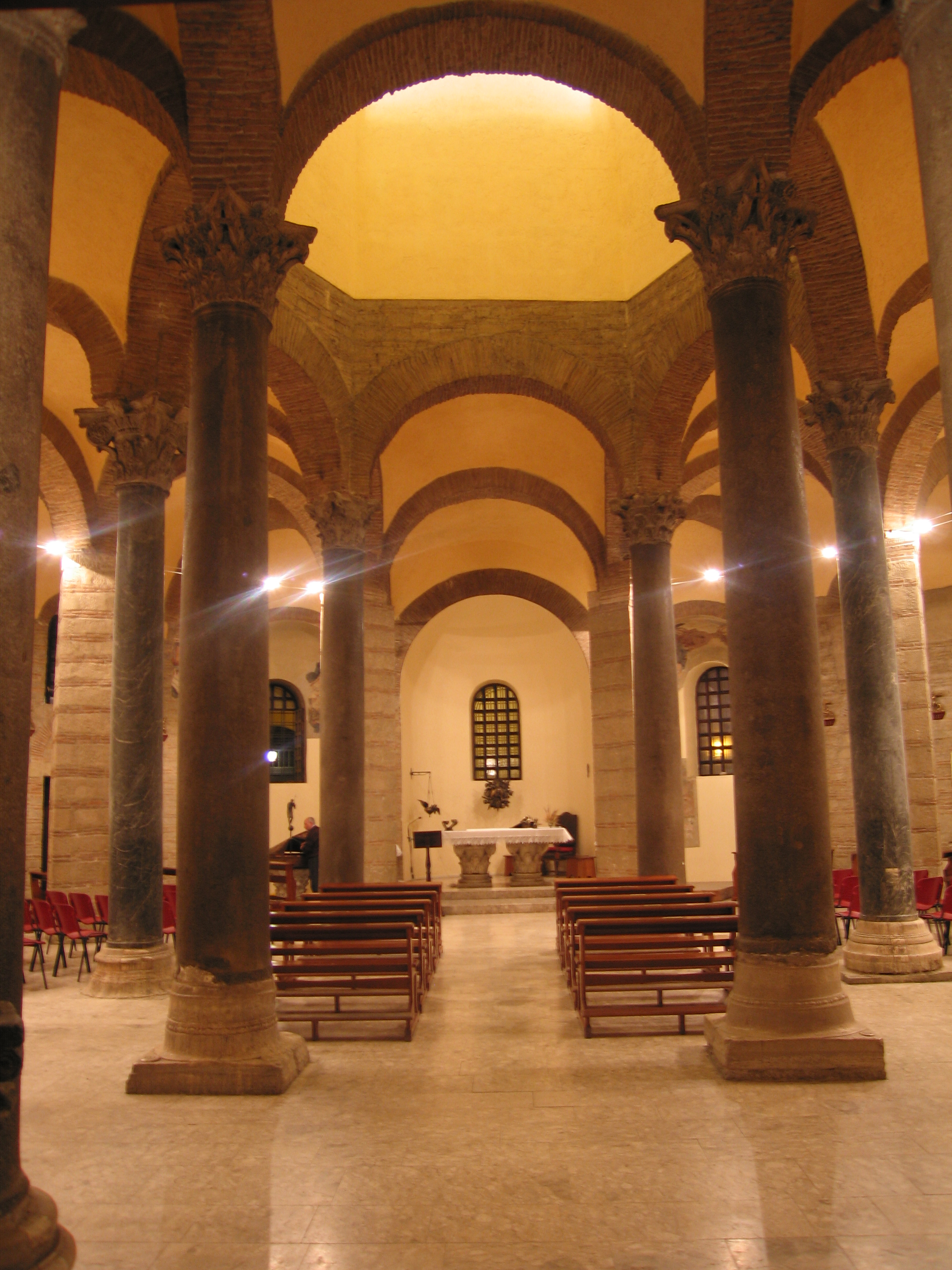 Svētās Sofijas baznīca - Benevento | Secret World Trip Planner