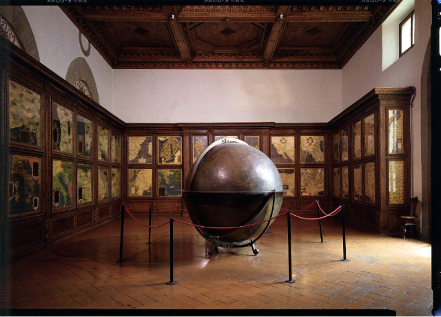ಮೆಡಿಸಿ ಹಾಲ್ ಆಫ್ ಮ್ಯಾಪ್ಸ್ - Firenze | Secret World Trip Planner