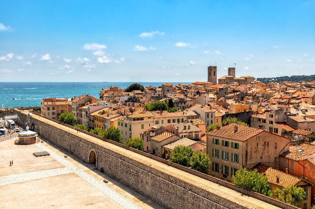 Антибес Зебо - Antibes | Secret World Trip Planner
