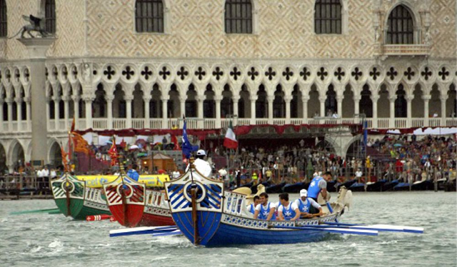 Regatta för de gamla sjöfartsrepublikerna - Genova | Secret World Trip Planner