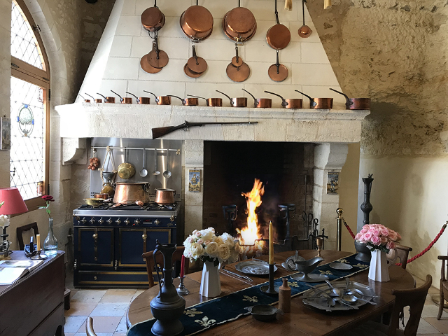 शैटॉ गिलार्ड एम्बोइस - Amboise | Secret World Trip Planner