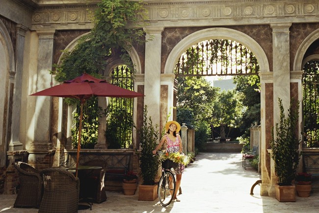 Palazzo Margherita a Francis Ford Coppola - Bernalda | Secret World Trip Planner