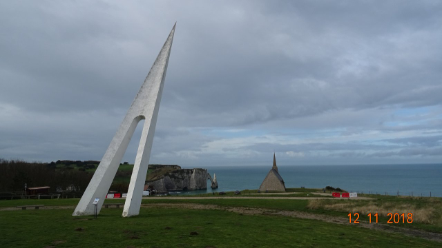 Valge linnu monument - Étretat | Secret World Trip Planner