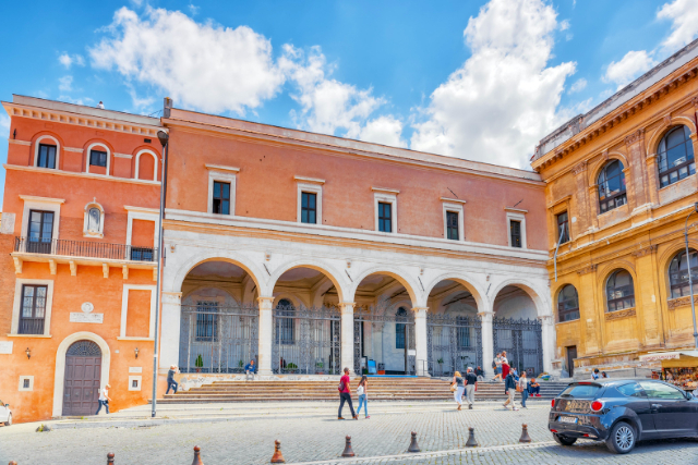 Basílica de San Pedro Encadenado - Roma | Secret World Trip Planner