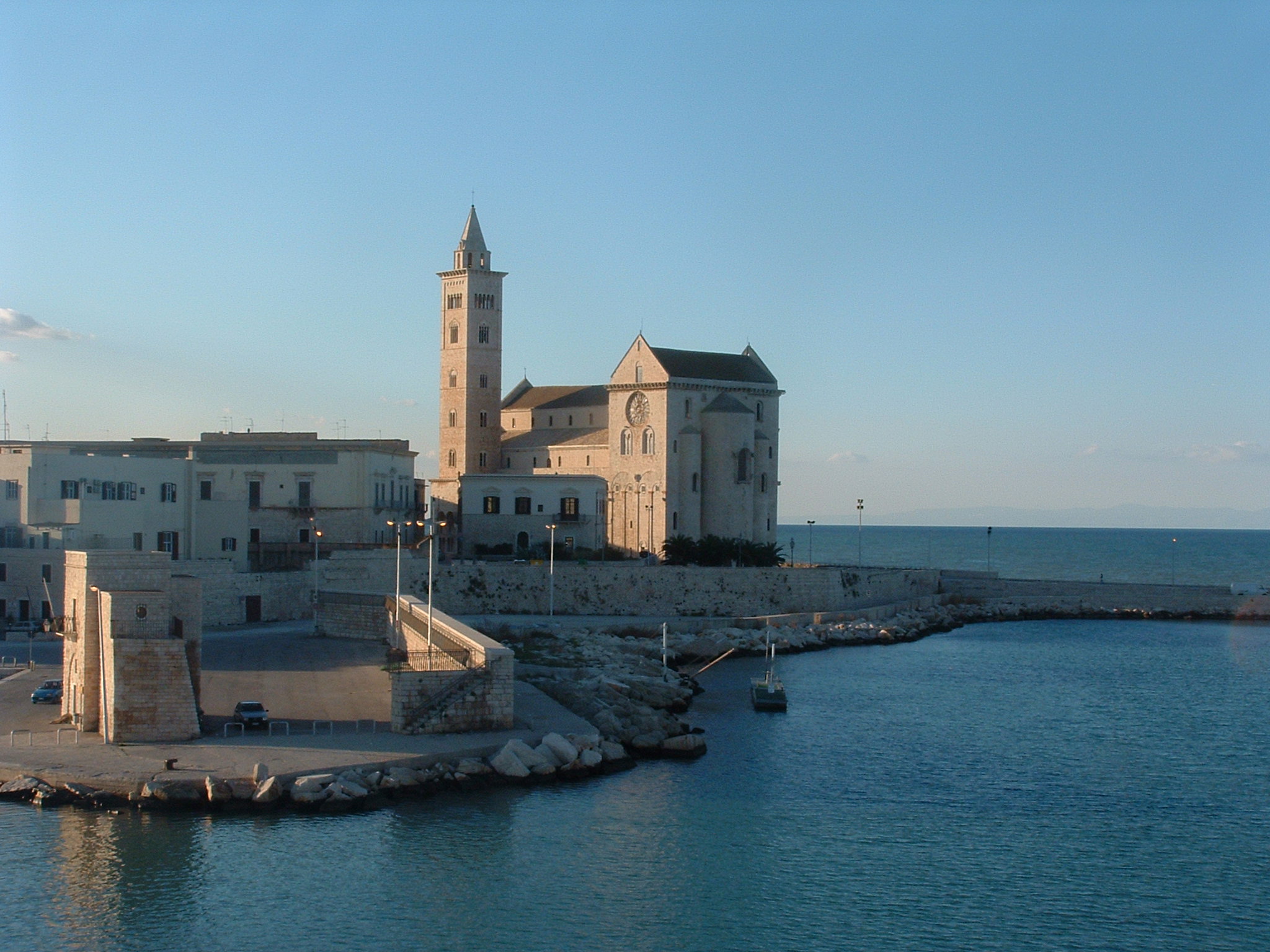 Trani sobori - Trani | Secret World Trip Planner