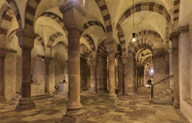 Speyerská katedrála - Speyer | Secret World Trip Planner