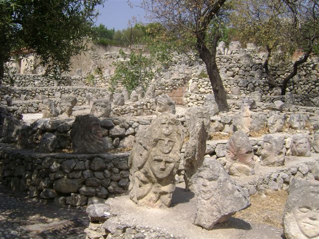 Castell encantat de Sciacca - Sciacca | Secret World Trip Planner