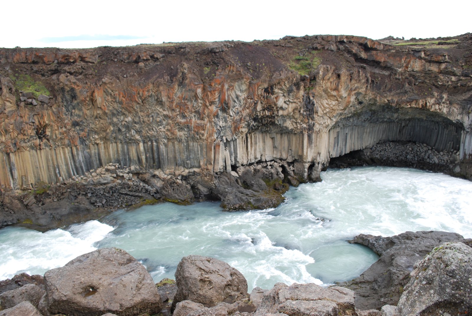 Aldeyarfoss,one of the most beautiful waterfalls in Iceland - Sprengisandsleið | Secret World Trip Planner