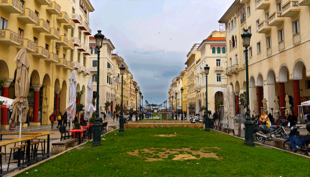 Aristoteles-plein - Thessaloniki | Secret World Trip Planner