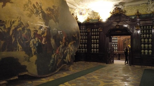 Museu d'Arts Sanitàries i Farmàcia dels incurables - Napoli | Secret World Trip Planner