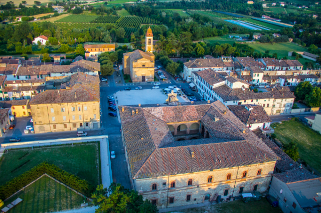 Castrocaro Terme နှင့် Sun of the Land - Terra del Sole | Secret World Trip Planner