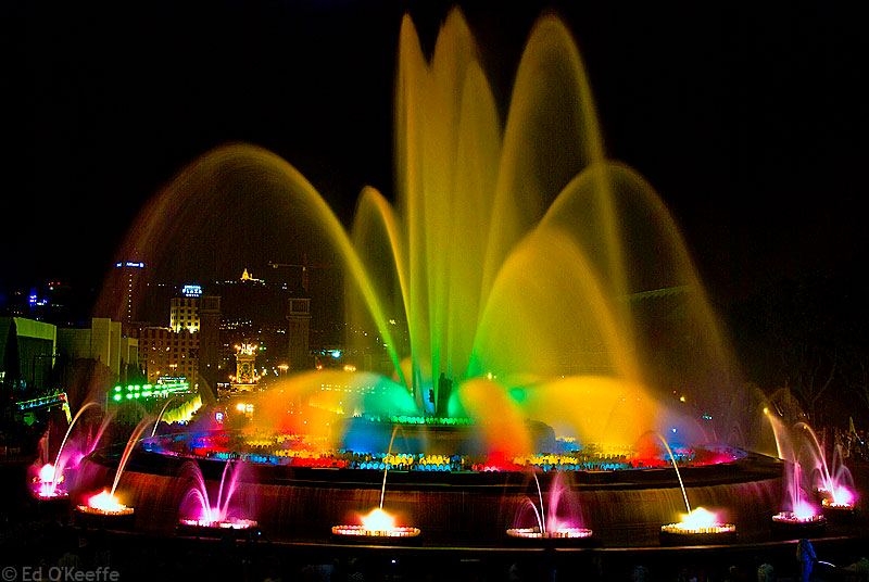 A Montjuïc varázslatos szökőkútja - Barcelona | Secret World Trip Planner