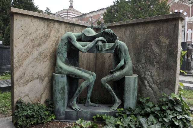 Adolfo Wildt ir Bistoletti paminklas - Milano | Secret World Trip Planner