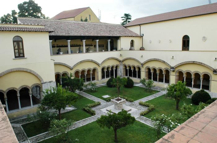 Маҷмааи монументалии Санта София - Benevento | Secret World Trip Planner
