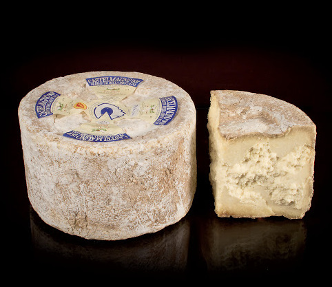 Castelmagno sub: kungen av ostarna i Piemonte - Monterosso Grana | Secret World Trip Planner