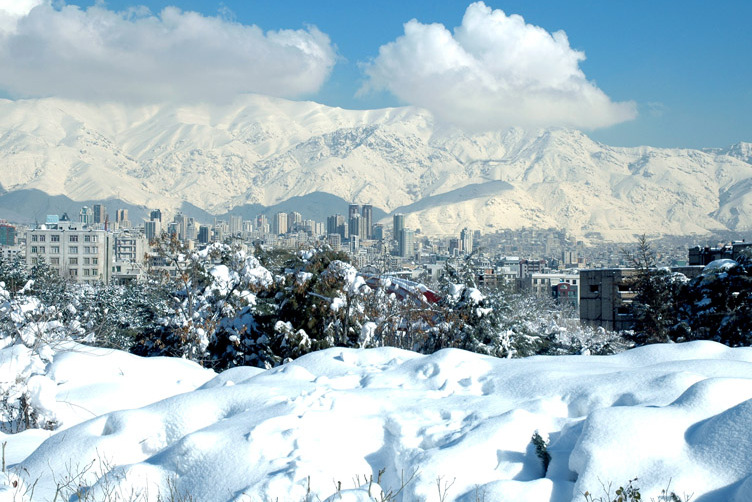 Tochal, Go skiing in Tehran - Tochal Telecabin | Secret World Trip Planner